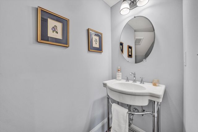224 Stonecreek WAY, Roanoke, VA 24019