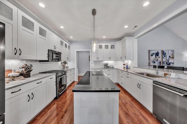 224 Stonecreek WAY, Roanoke, VA 24019
