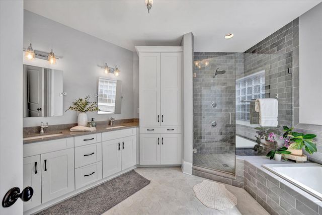 224 Stonecreek WAY, Roanoke, VA 24019