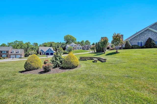 224 Stonecreek WAY, Roanoke, VA 24019