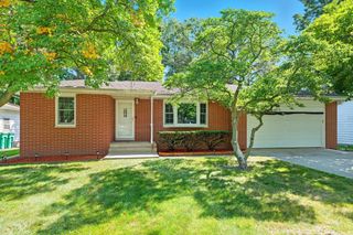 5431 Marcella Road, Merrillville, IN 46410