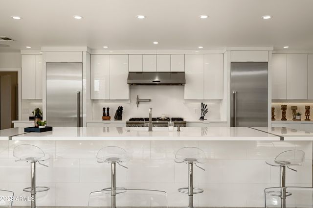 9175 N 82ND Street, Scottsdale, AZ 85258