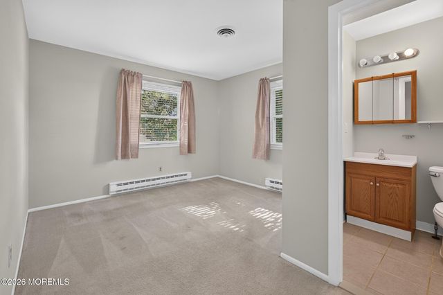 11 Kentucky Way, Whiting, NJ 08759