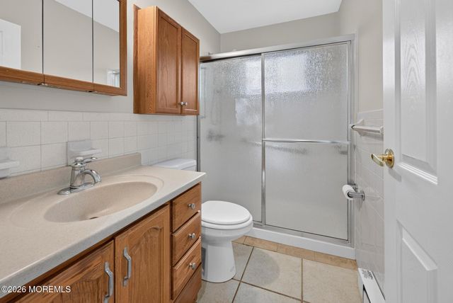 11 Kentucky Way, Whiting, NJ 08759