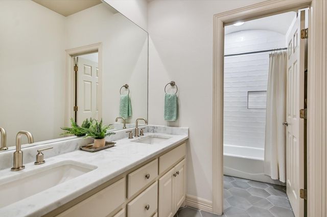 6900 Jester Wild DR, Austin, TX 78750