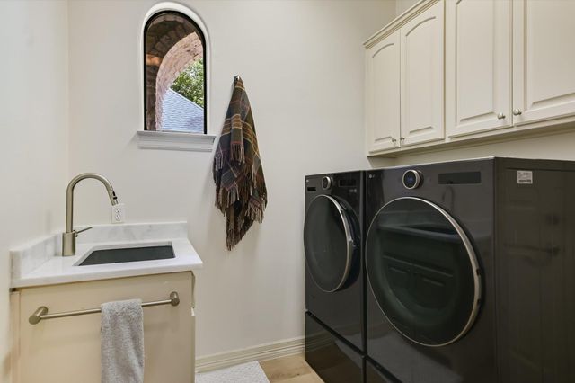 6900 Jester Wild DR, Austin, TX 78750