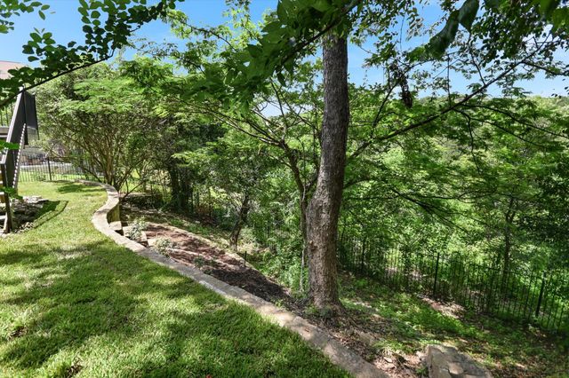 6900 Jester Wild DR, Austin, TX 78750