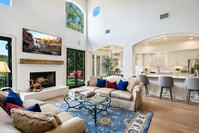 6900 Jester Wild DR, Austin, TX 78750