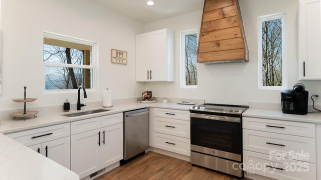 65 Thumper Trail, Waynesville, NC 28785