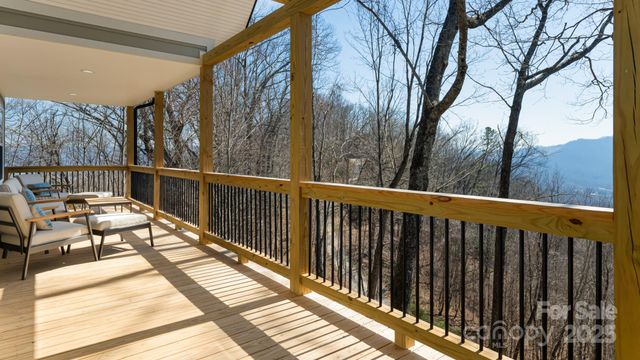 65 Thumper Trail, Waynesville, NC 28785