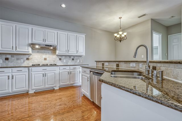 6533 Riveredge Drive, Plano, TX 75024