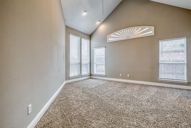 6533 Riveredge Drive, Plano, TX 75024