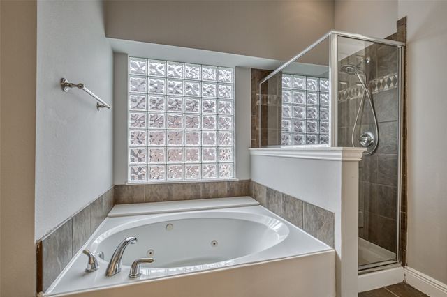 6533 Riveredge Drive, Plano, TX 75024
