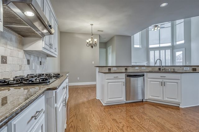 6533 Riveredge Drive, Plano, TX 75024