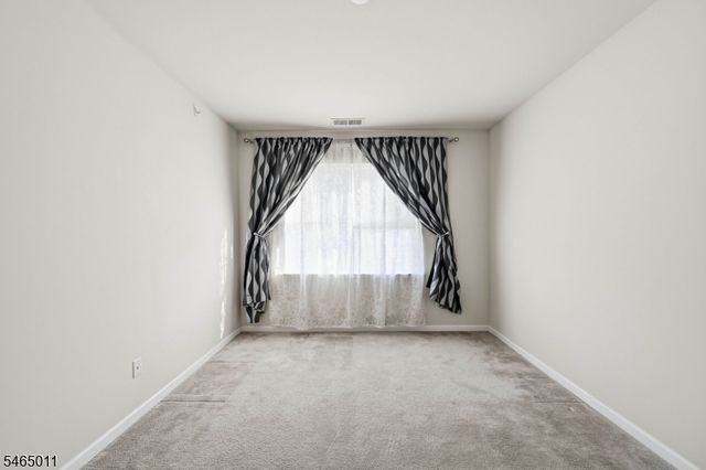 1424 Hudson Cir, Highland Park Boro, NJ 08904