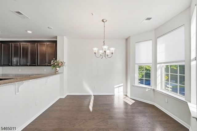 1424 Hudson Cir, Highland Park Boro, NJ 08904