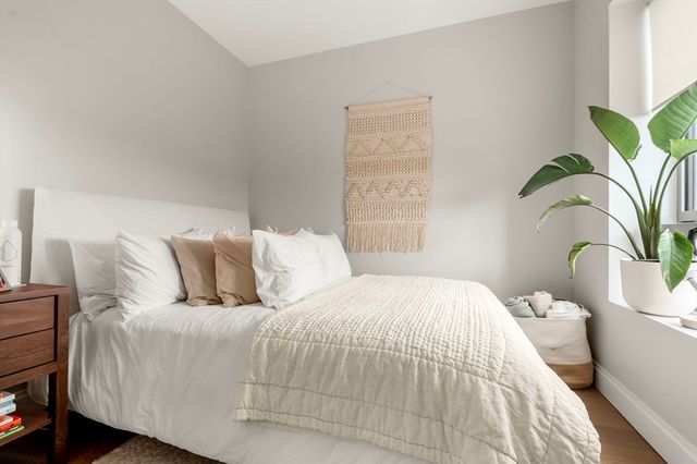 100 Shawmut Ave 908, Boston, MA 02118