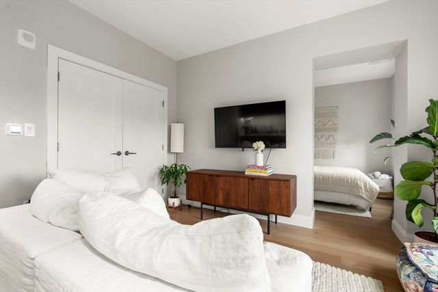 100 Shawmut Ave 908, Boston, MA 02118