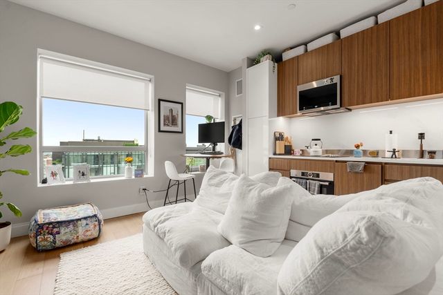 100 Shawmut Ave 908, Boston, MA 02118