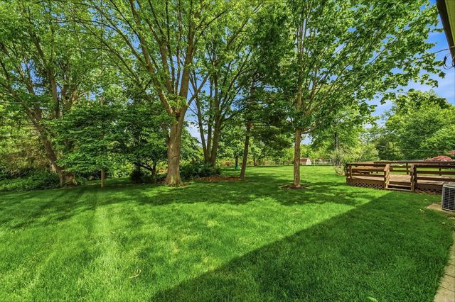 72 Yorkshire Road, Delaware, OH 43015