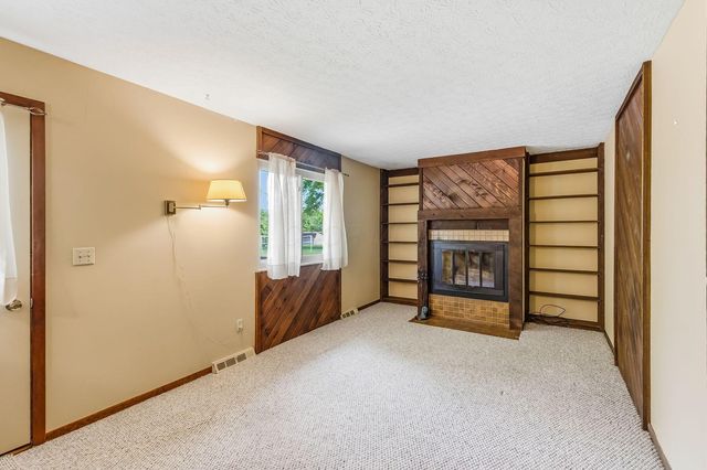 72 Yorkshire Road, Delaware, OH 43015