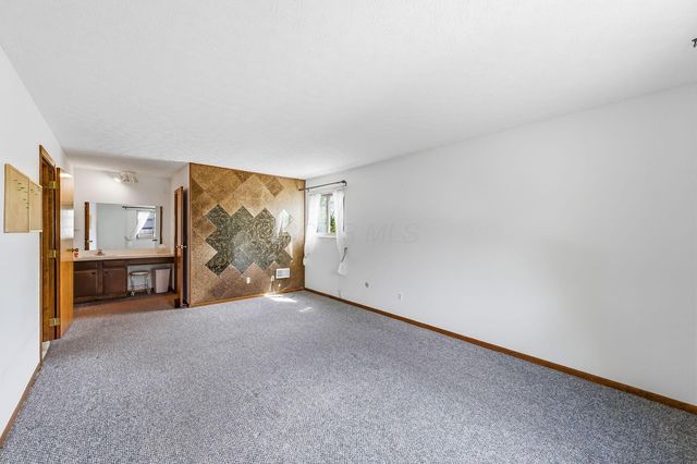72 Yorkshire Road, Delaware, OH 43015