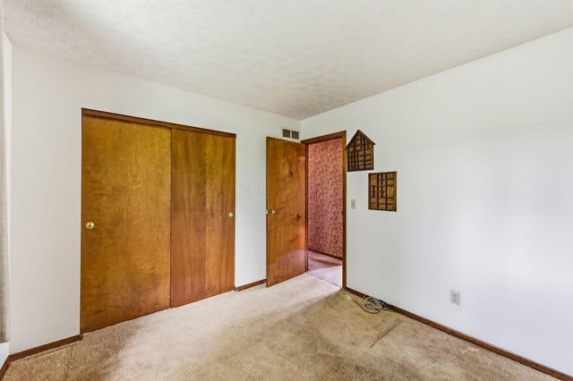 72 Yorkshire Road, Delaware, OH 43015