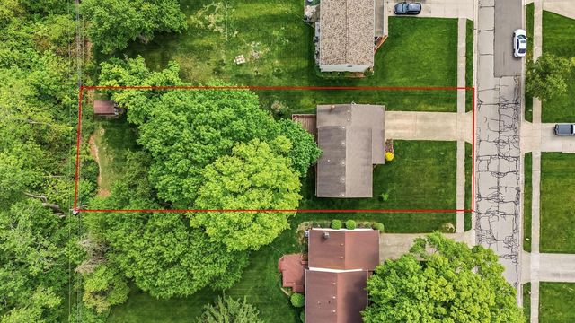 72 Yorkshire Road, Delaware, OH 43015