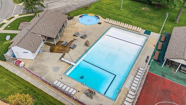 72 Yorkshire Road, Delaware, OH 43015