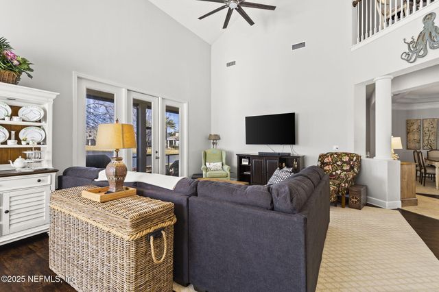 1924 MOORINGS Circle, Middleburg, FL 32068