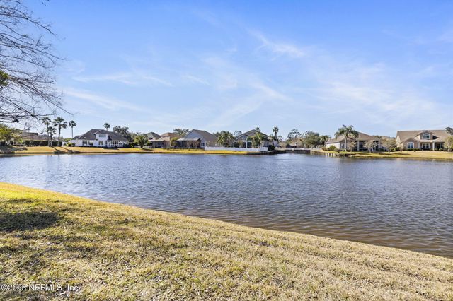 1924 MOORINGS Circle, Middleburg, FL 32068