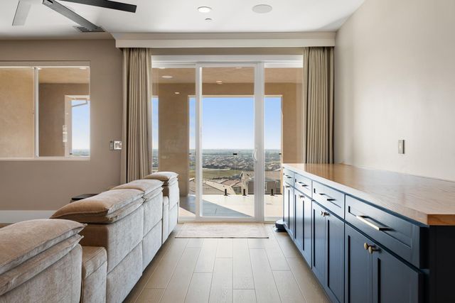 4621 Dehone Cir, Folsom, CA 95630