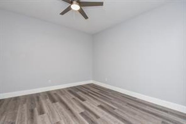 8930 Easthaven Boulevard, Houston, TX 77075