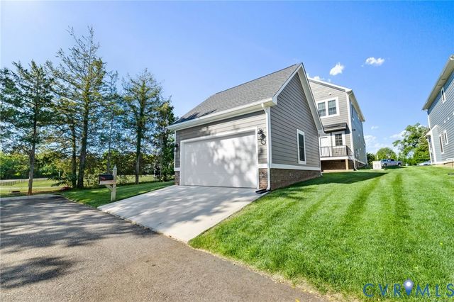 3720 Woody Tavern Ct, Powhatan, VA 23139