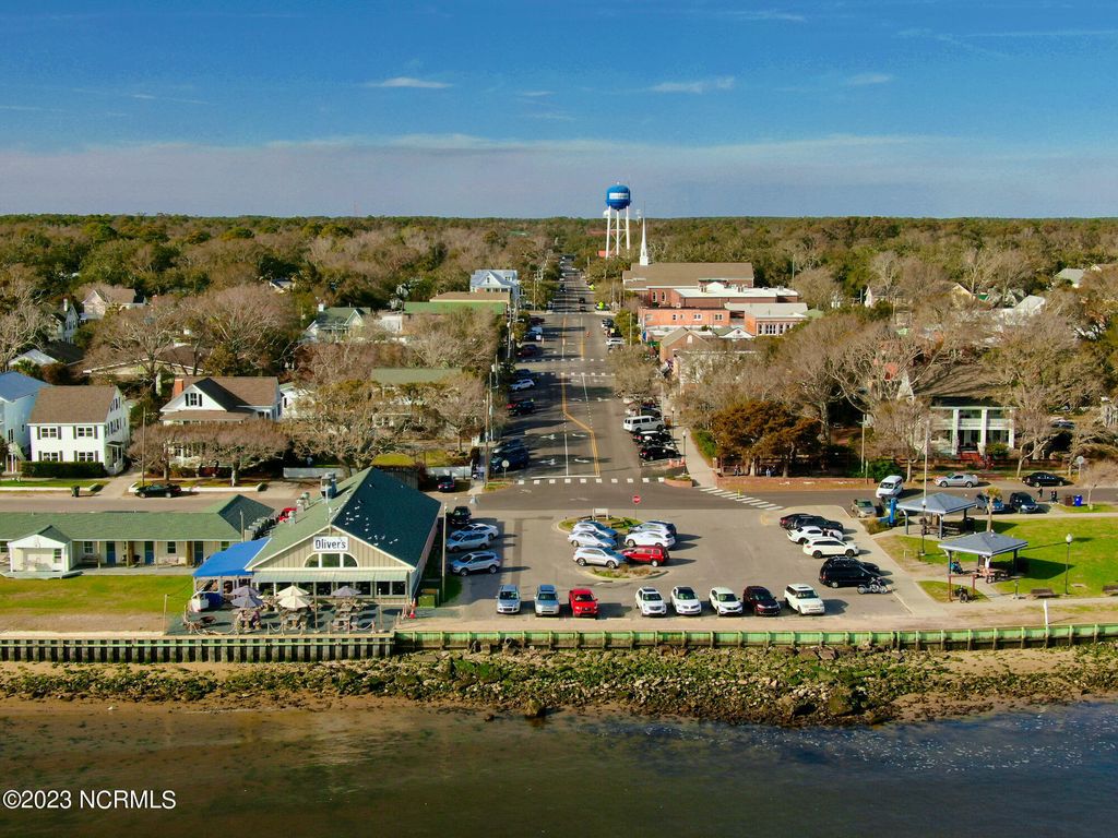 Image 19 of property listing at 1676 N Howe Street, Saint James, NC 28461