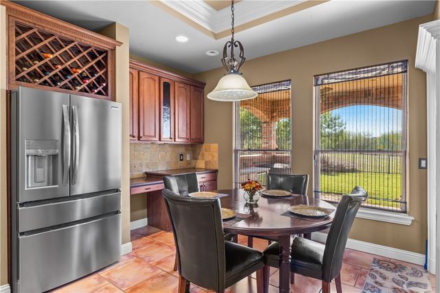 5914 Beauvais Dr, Corpus Christi, TX 78414