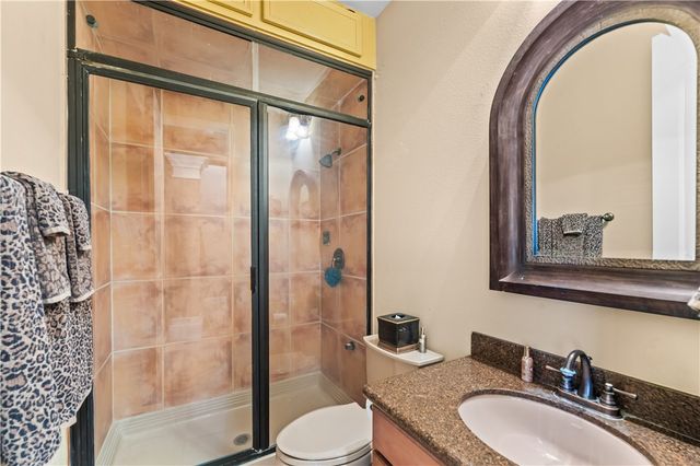 5914 Beauvais Dr, Corpus Christi, TX 78414