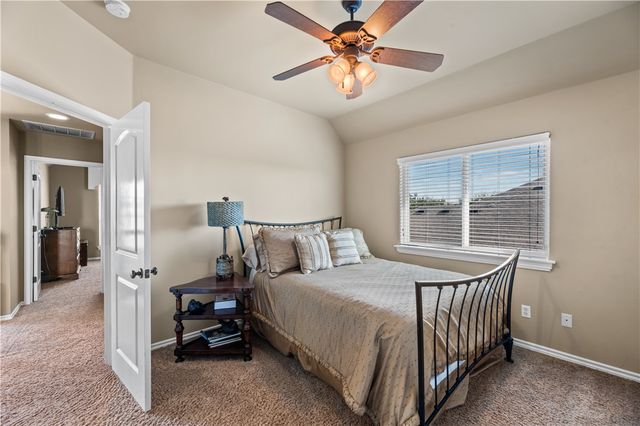 5914 Beauvais Dr, Corpus Christi, TX 78414