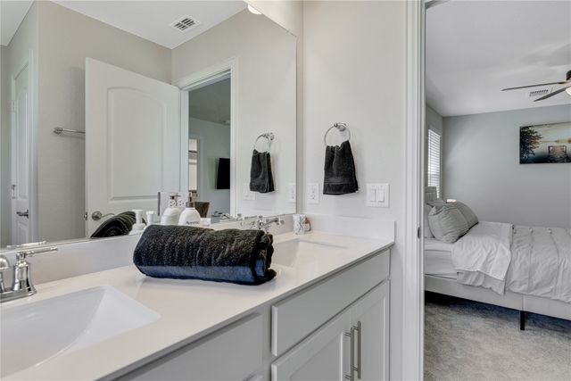 741 Creekwater Lane, Garland, TX 75043
