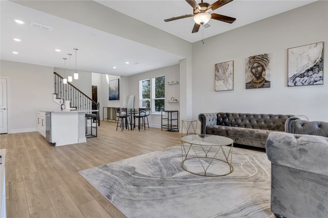 741 Creekwater Lane, Garland, TX 75043