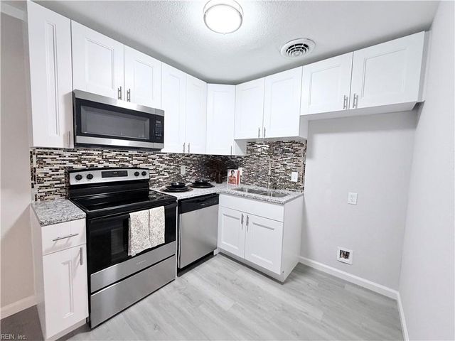 2420 Juniper ST, Norfolk, VA 23513