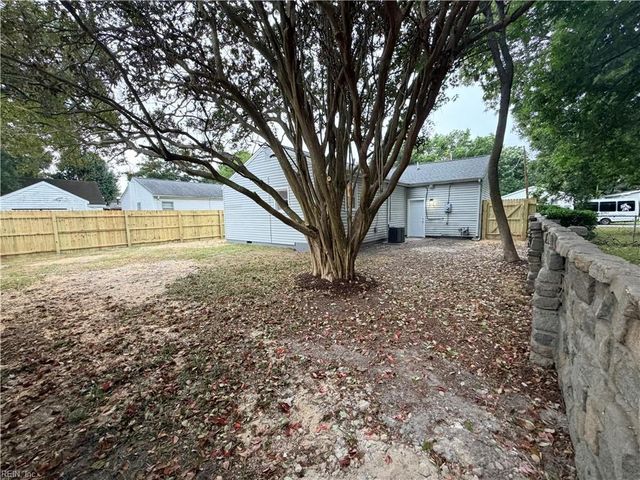 2420 Juniper ST, Norfolk, VA 23513