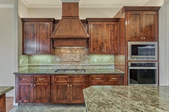 12336 Oak Bend Circle, Conroe, TX 77304