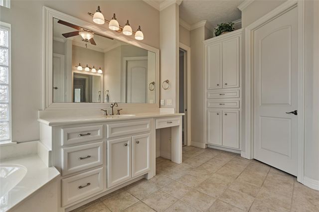 12336 Oak Bend Circle, Conroe, TX 77304