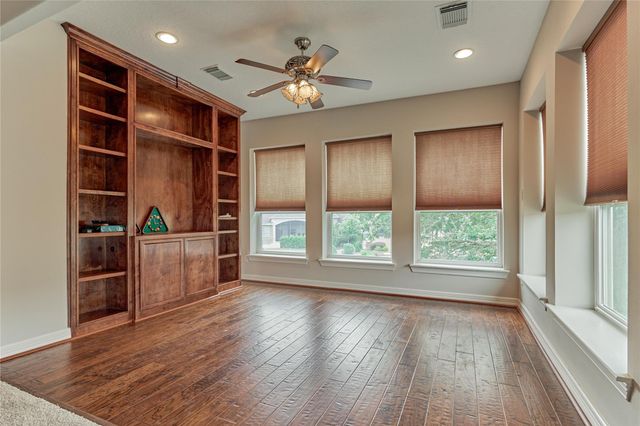 12336 Oak Bend Circle, Conroe, TX 77304
