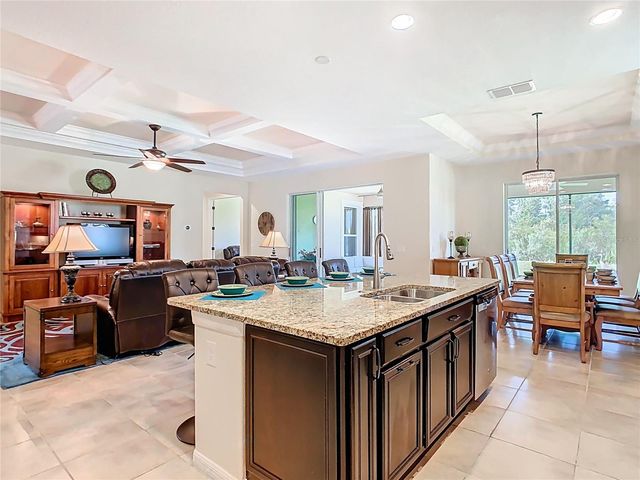 819 SAN RAPHAEL STREET, Kissimmee, FL 34759