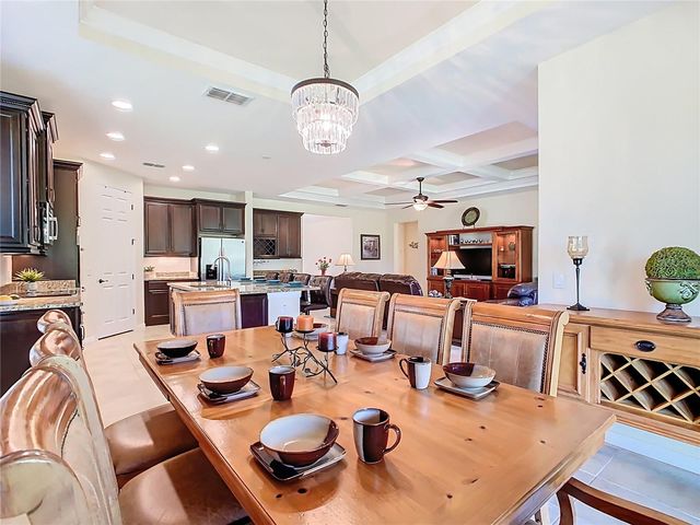 819 SAN RAPHAEL STREET, Kissimmee, FL 34759