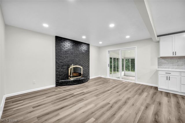 9497 Idlewood Drive, Brooklyn, OH 44144