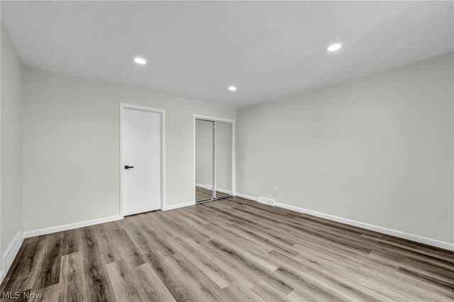 9497 Idlewood Drive, Brooklyn, OH 44144