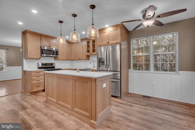 10603 HUNTERS CHASE LN, Damascus, MD 20872